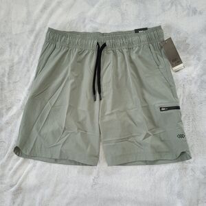 Leg3nd Mens Size Large Athletic Training Gym Shorts 8” Inseam Pockets Stretch